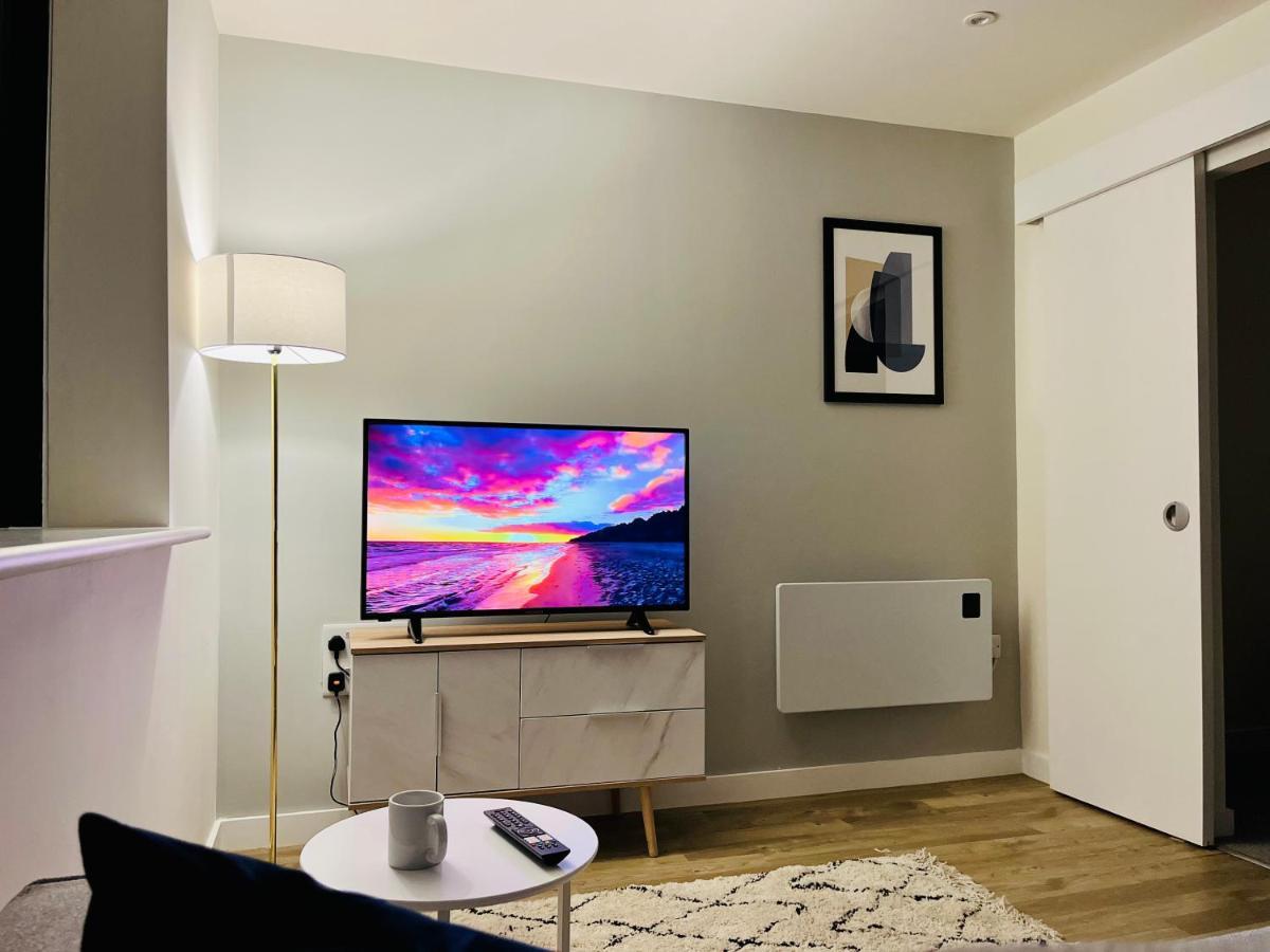 Fantastic One Bedroom Apartment Near Old Trafford Stadium Manchester Esterno foto